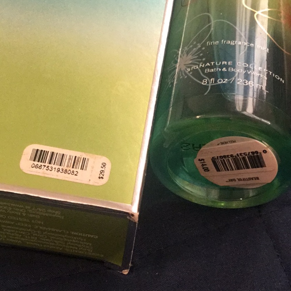 NWT Vintage RARE “ Beautiful Day “ Perfume & Body Fine Spay Bundle - Picture 10 of 10